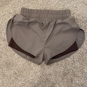 Balance athletica breeze shorts size L built in compression shorts